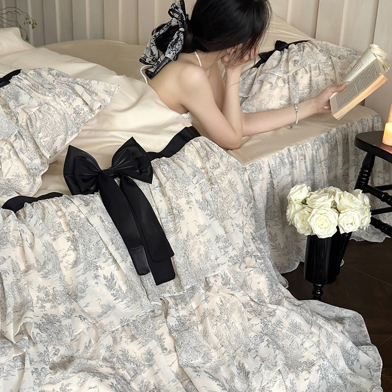 Calm Anemone Frill Bedding