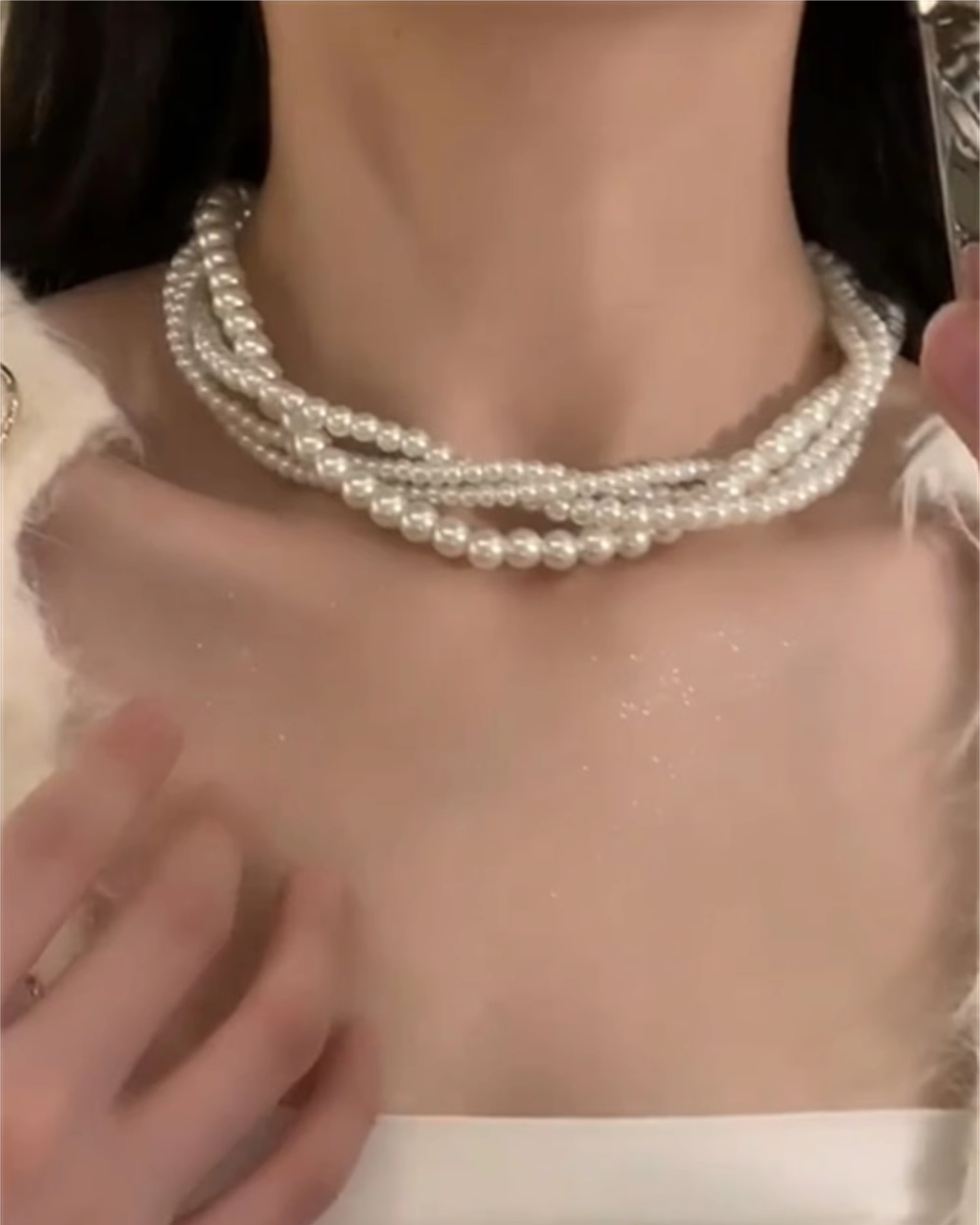 Double-layer winding pearl clavicle necklace
