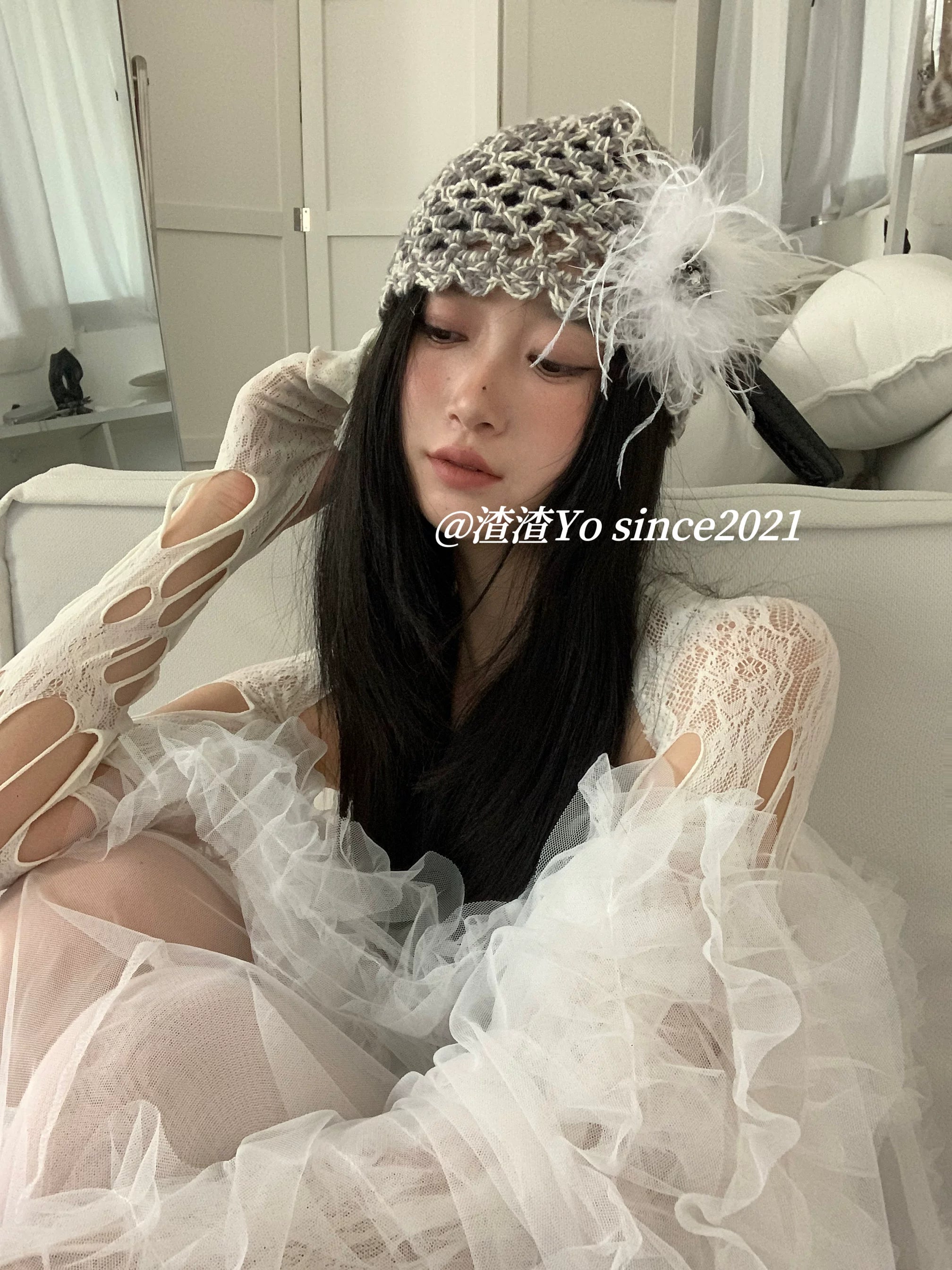 Hollow flower crochet pullover hat